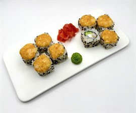 {{photo.Alt || photo.Description || 'Запечённый ролл с креветкой'}}