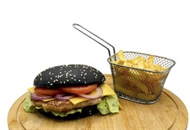 {{photo.Alt || photo.Description || 'Блэкбургер с хрустящим беконом'}}